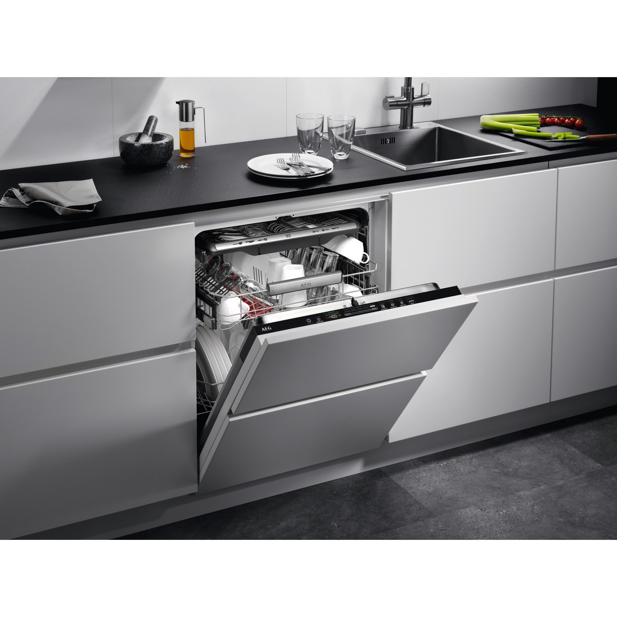 AEG 7000 GlassCare FSE76738P - Myčka nádobí - plně integrovaná 60 cm